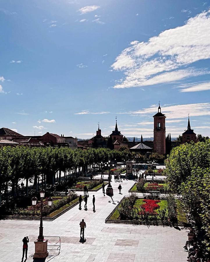 Sonar En La Plaza Cervantes 2 Alcala de Henares Ngoại thất bức ảnh